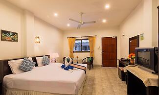 Smile House Karon