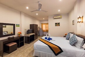 Smile House Karon
