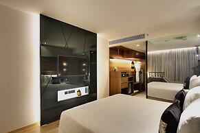Radisson Bengaluru City Center