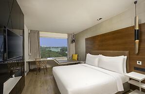 Radisson Bengaluru City Center