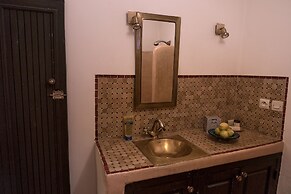 Riad Sasha