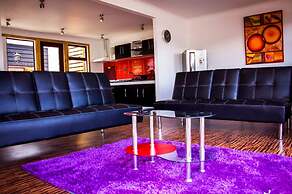 Mia Loft