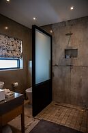 Le Petit Manoir Franschhoek