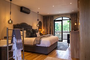 Le Petit Manoir Franschhoek