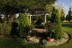 Grasslands Conference and Wedding Venue