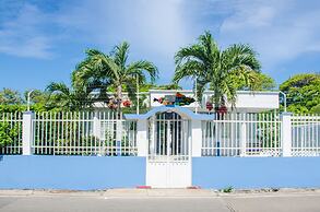Mahalo House