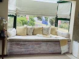 Sandra's Guest House