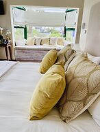 Sandra's Guest House