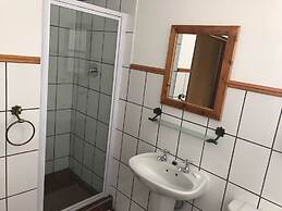 Karoo Country Inn Hotel