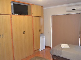 Esme's Guest House