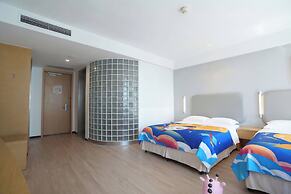 Holiday Inn Express Qingdao West Coast by IHG