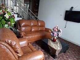 T-Rooms Homestay