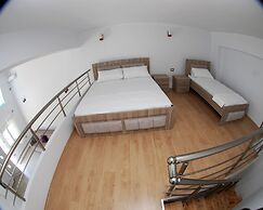 Bebi Apartments