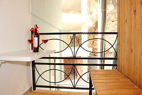 Bebi Apartments