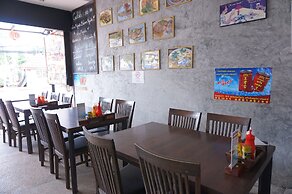 Arita House