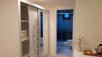 Mavili Suites