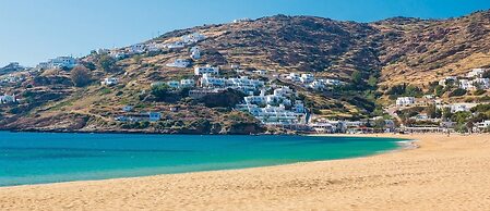 Grandma Vasiliki Rooms To Let
