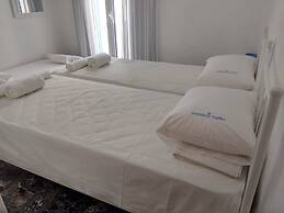 Grandma Vasiliki Rooms To Let