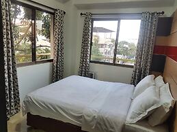 TSC Suites by Eastland Residences