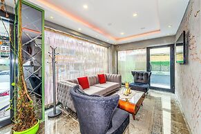 Green Garden Hotel