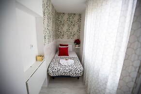 Bloom Inn Madrid