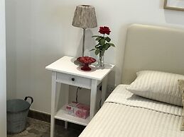 Avgi's Home