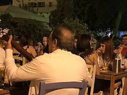 Avgi's Home