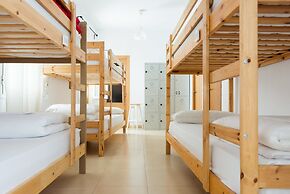 La Casa Morada - Hostel