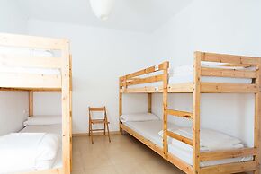 La Casa Morada - Hostel