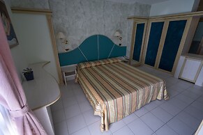Kristall Palace Hotel