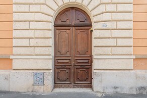 Rione Monti Suites