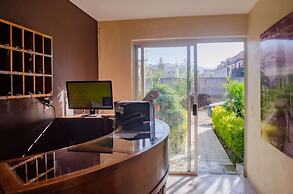 Axkan Click Hotel