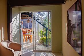 Axkan Click Hotel
