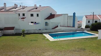 Ericeira Pool & Sea