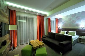 Nádas Tó Park Hotel