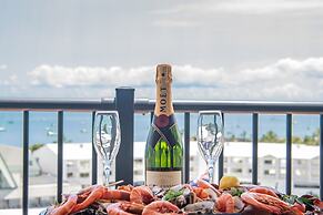 Ocean Views 14A