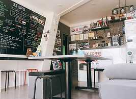 JJBro Hostel Guest House