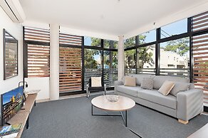 Uber Chic Newtown Designer Pad H392