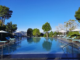 Suryavilas Luxury Resort & Spa