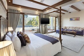 Suryavilas Luxury Resort & Spa