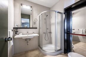 Ansen Suites