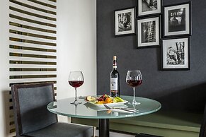 Ansen Suites
