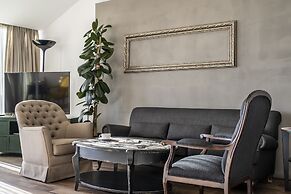 Ansen Suites