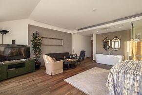 Ansen Suites