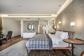 Ansen Suites