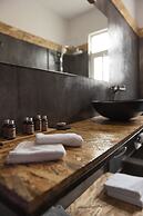 Piraeus Premium Suites