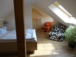 Hotel Karls Burg