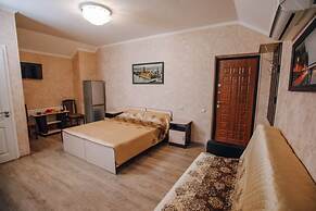 Laura Guest House