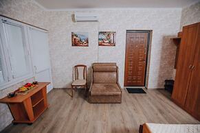 Laura Guest House