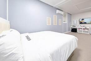 K-Pop Hotel